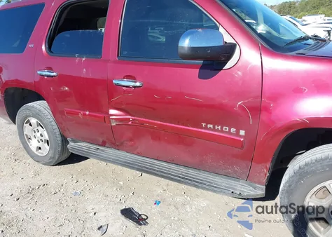 2008 Chevrolet Tahoe Ltz из США, поврежденный, VIN 1GNFK13088J203513